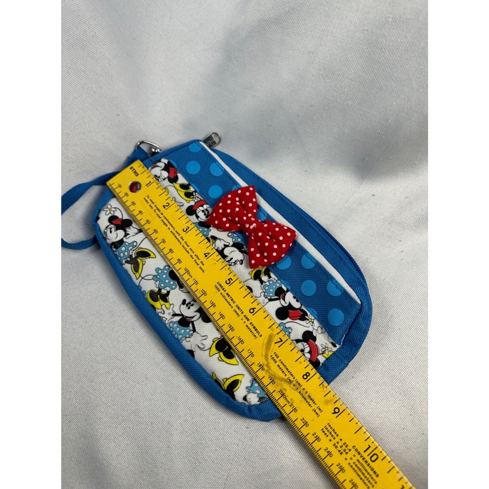 Minnie Mouse Clutch - Picture 5 of 6